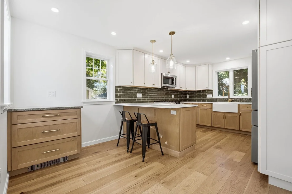 Photo of 330 Haven St