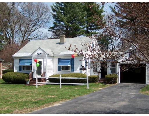 Photo of 98 Worcester Road