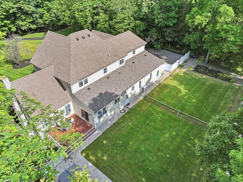Photo of 74 Whipple Brook Road