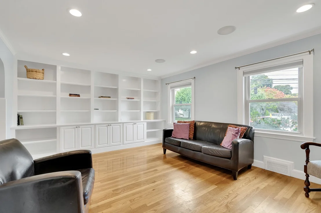 Photo of 248 Warren
