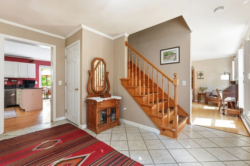 Photo of 17 Phelps Ln