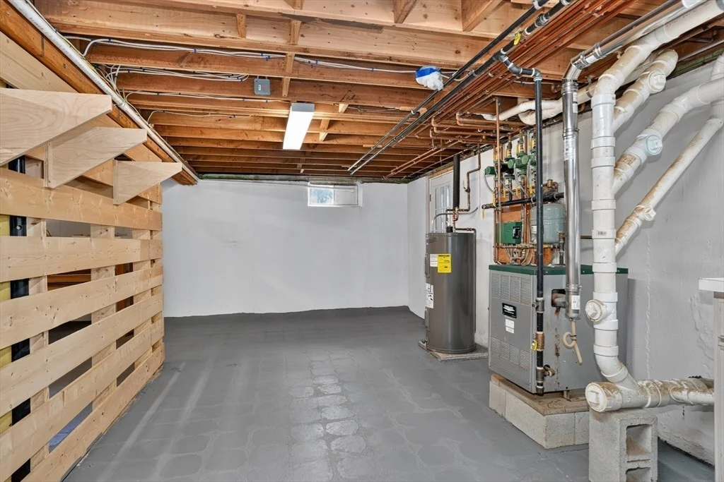 Photo of 32 Lantern Ln