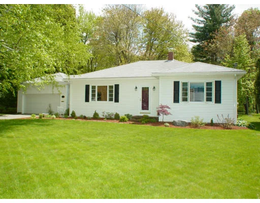 Photo of 22 Bay State Rd