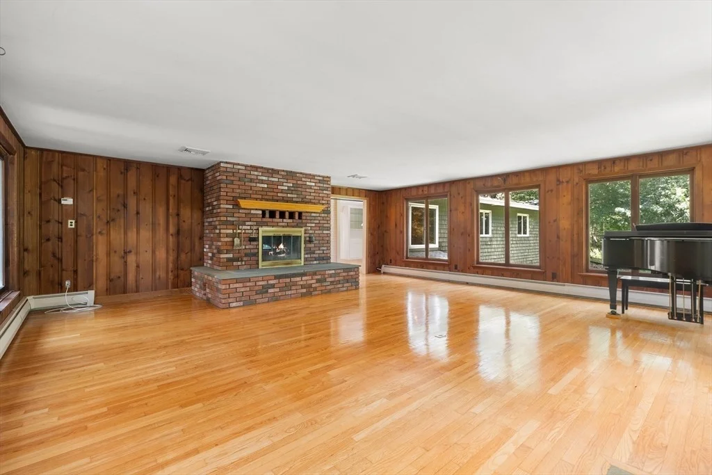 Photo of 118 Echo Cove Road
