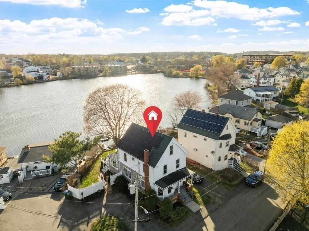 Photo of 10 Lake View Pl