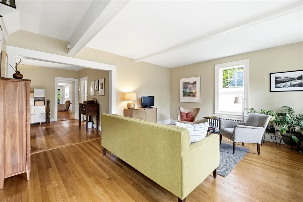 Photo of 106 Chestnut St