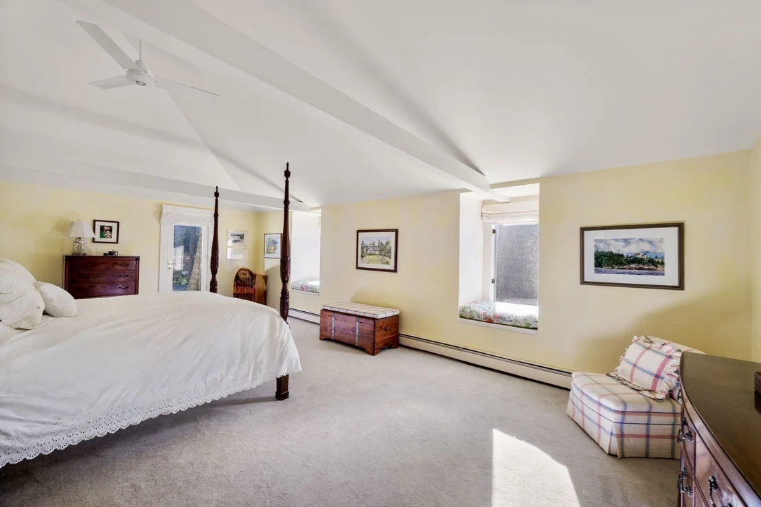 Photo of 48 Paine Avenue
