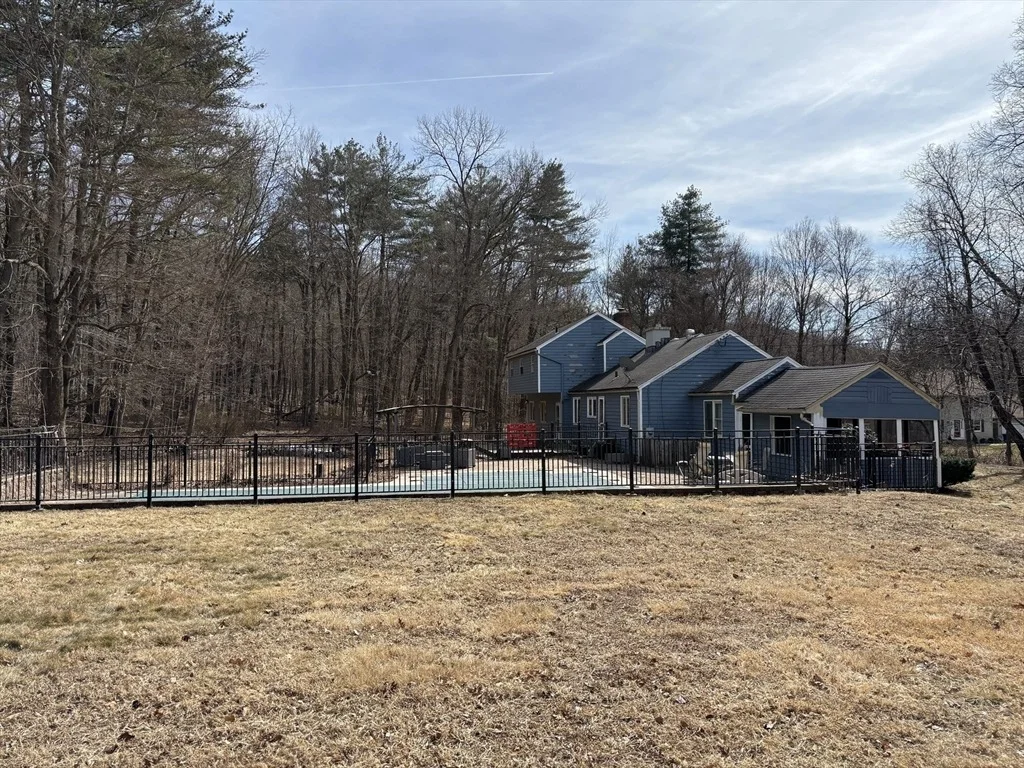 Photo of 45 Hickory Ln