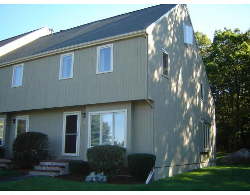 Photo of Unit 7 at 17 Deer Path