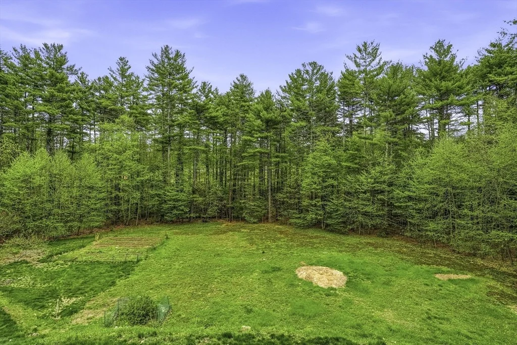 Photo of 378 Moon Hill Rd
