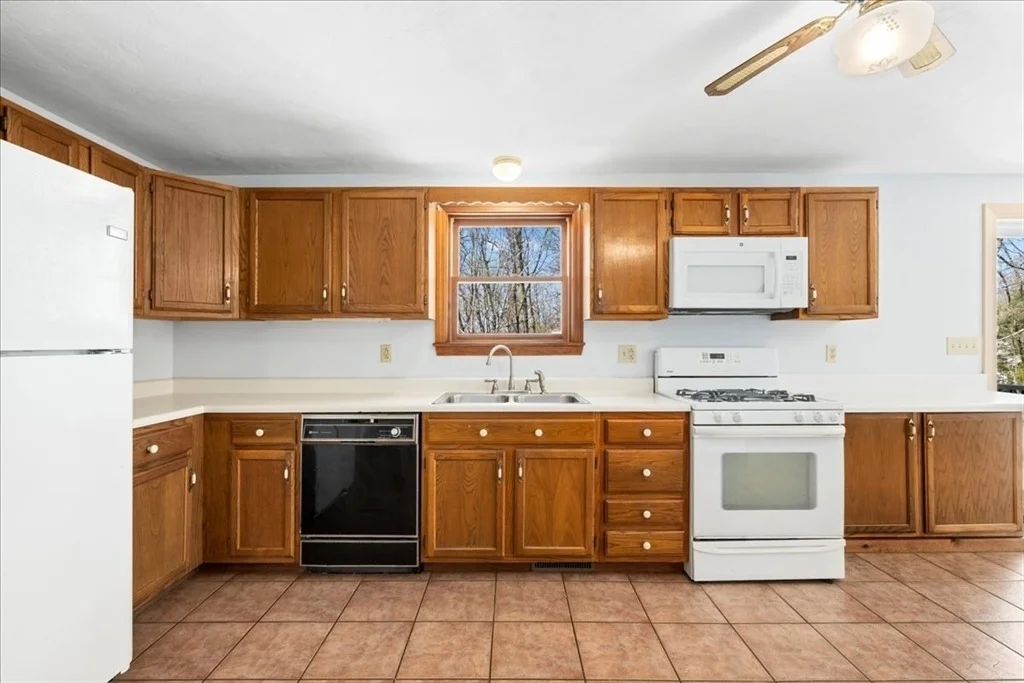 Photo of 25 Collier Cir