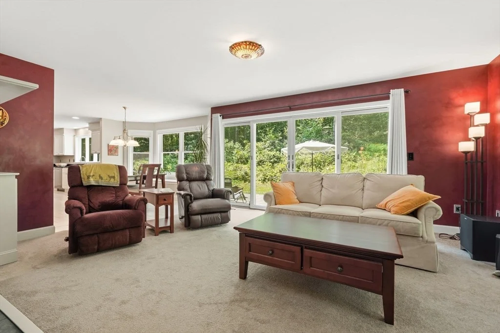 Photo of 46 Laurel Hill Rd