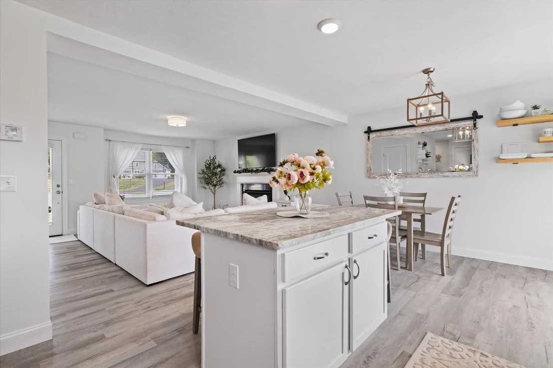 Photo of 19 Lighthouse Ln