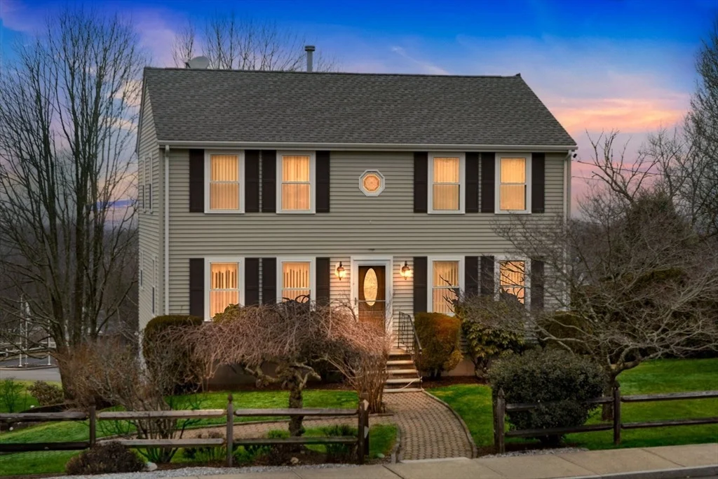 Photo of 5248 North Main St