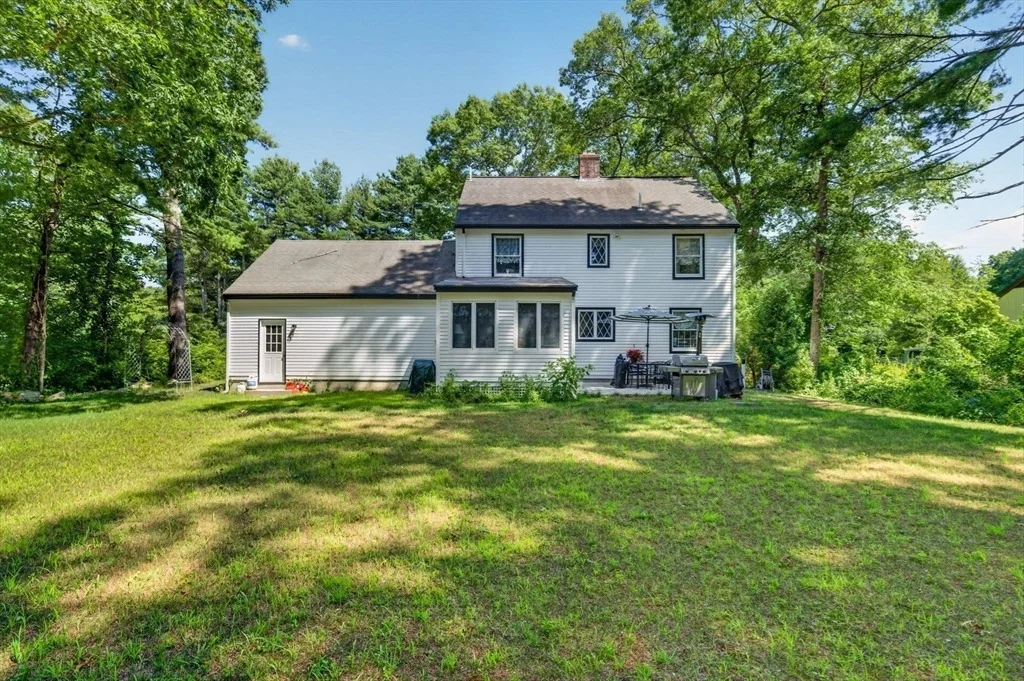 Photo of 48 Ichabod Ln