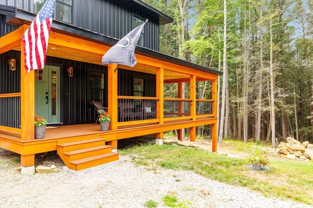 Photo of 50 Hillside Dr