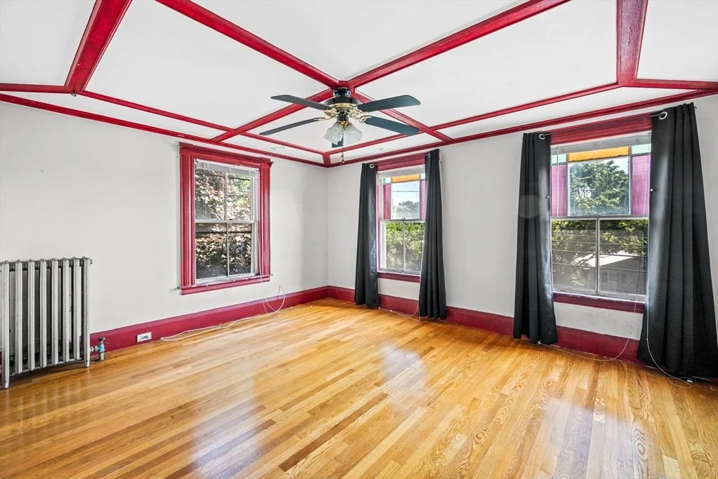 Photo of 112 Eastern Ave