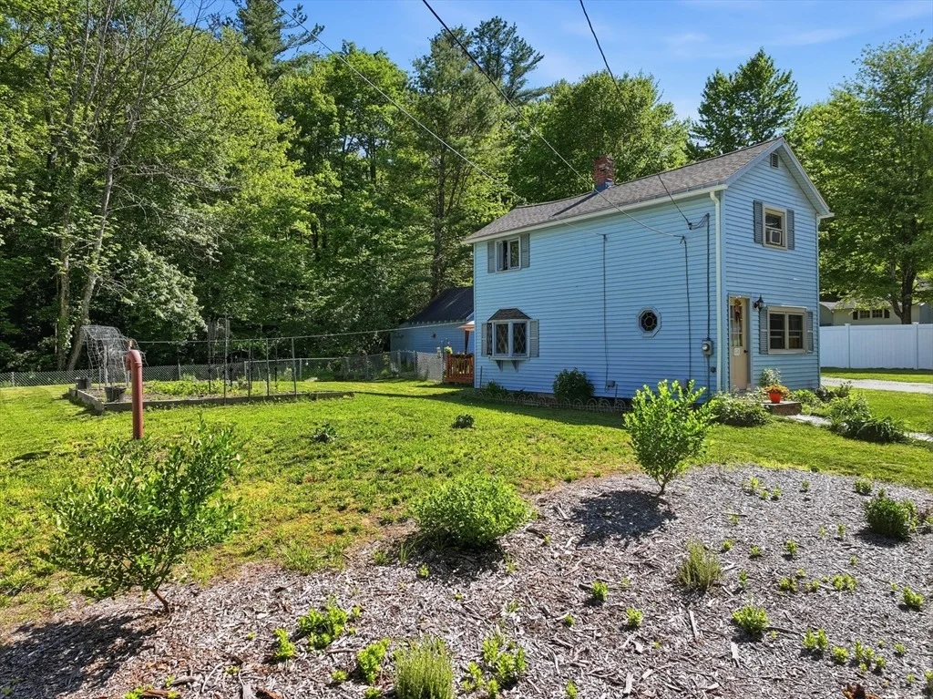 Photo of 151 Narrows Rd