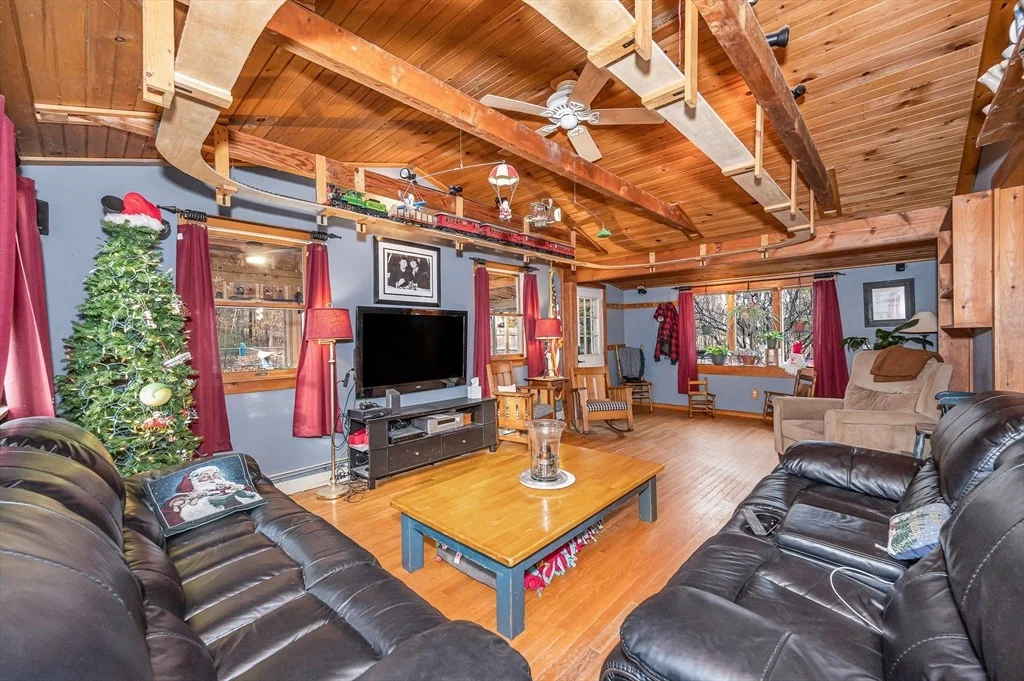 Photo of 4 Belvina Cir