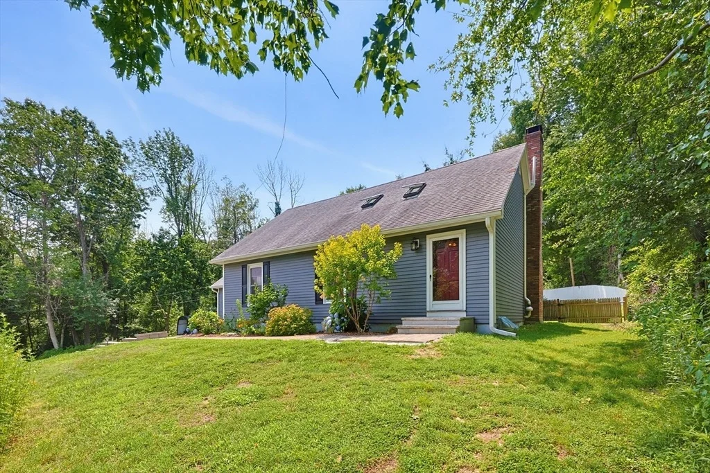 Photo of 316 W Sutton Rd