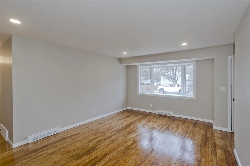 Photo of 2 Pearl St Ext