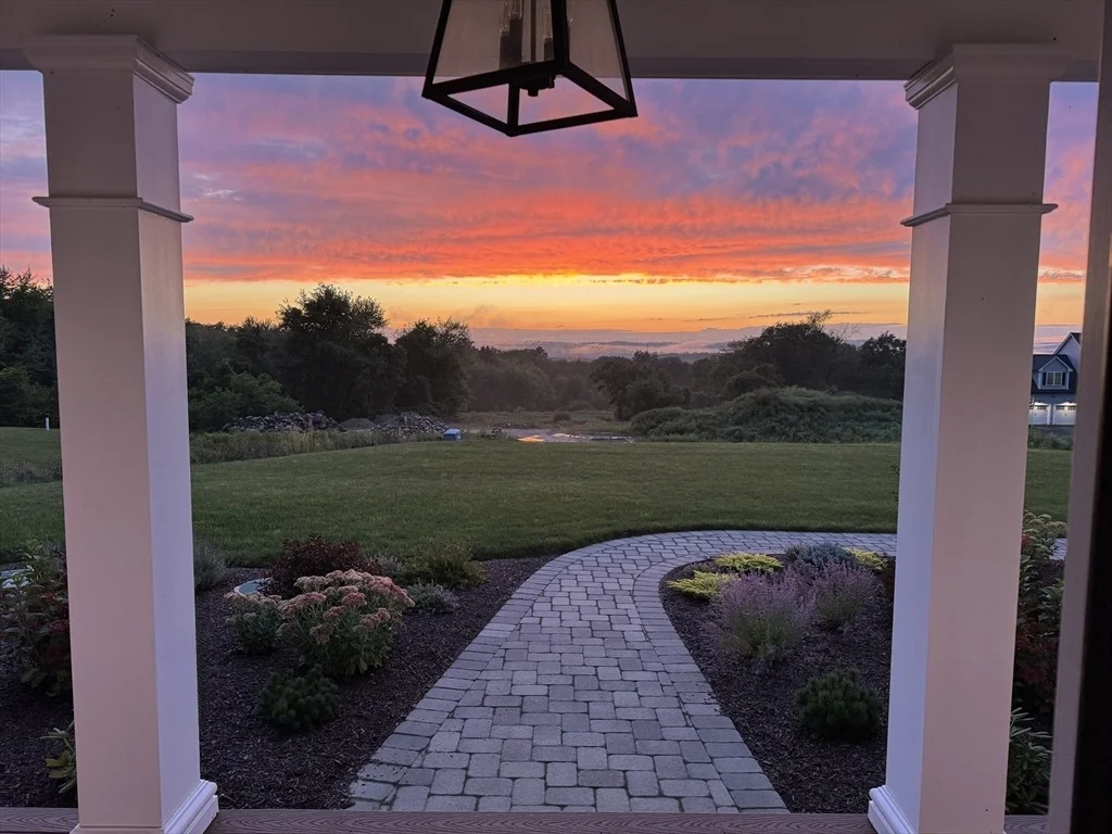 Photo of 32 Bayliss Way