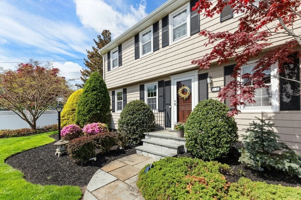 Photo of 10 Dearborn Ln
