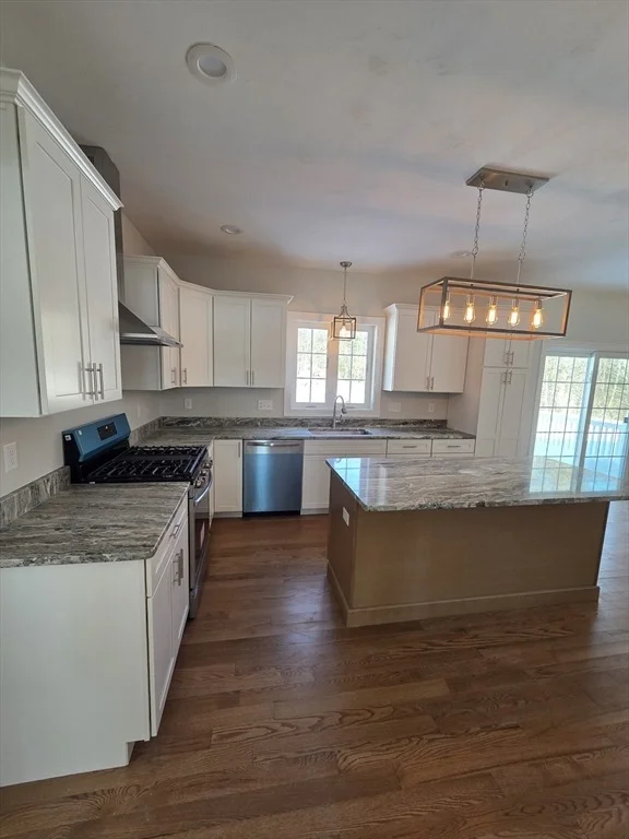 Photo of 138 Elm St