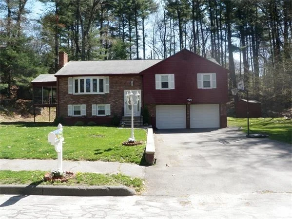 Photo of 12 Hidden Valley Road