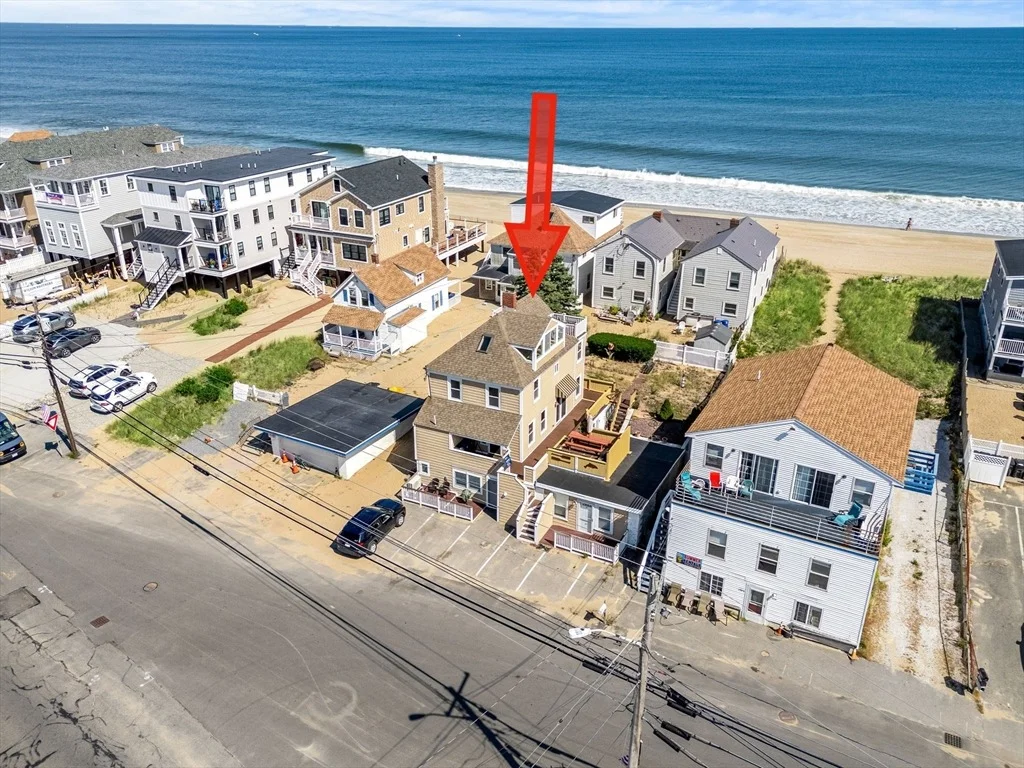 Photo of Unit A at 116 N End Blvd
