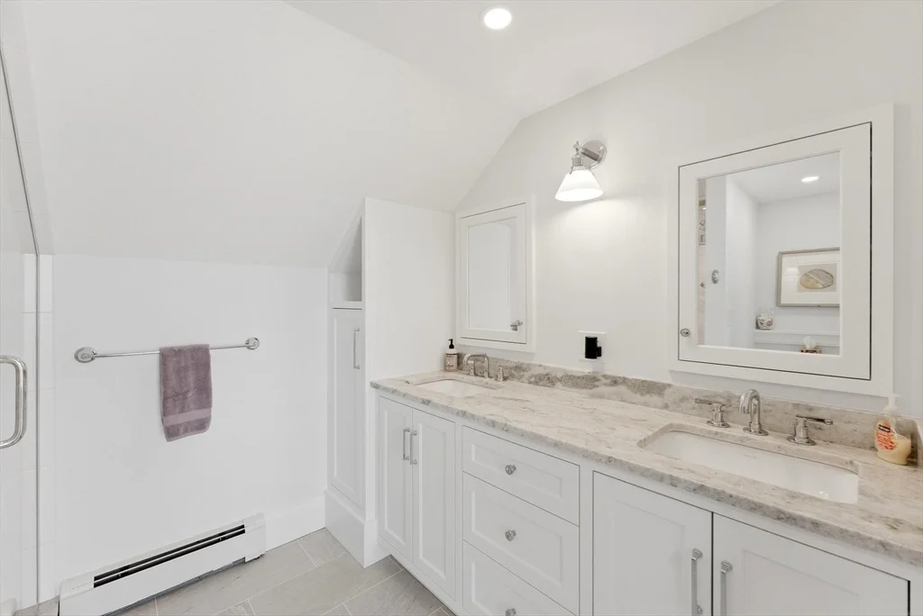 Photo of 115 Phillips Road