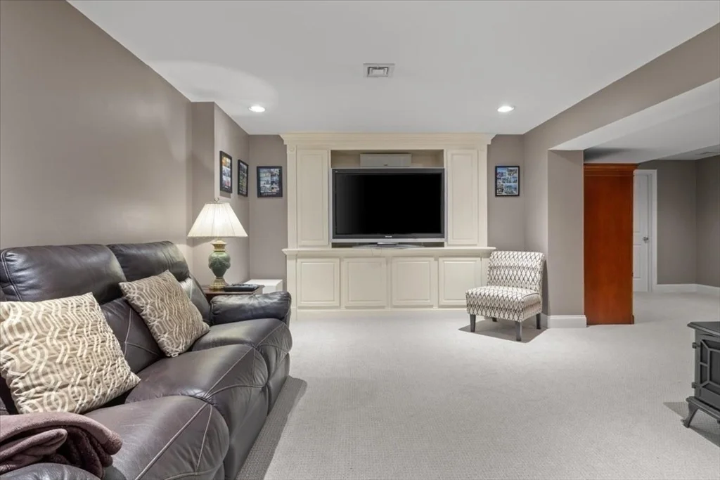 Photo of 22 Dover Dr
