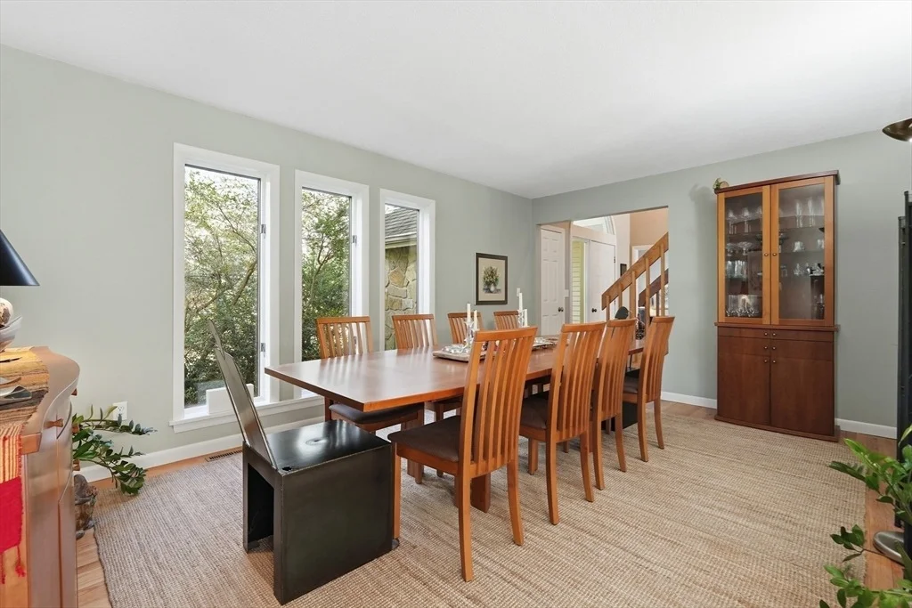 Photo of 28 Trillium Way