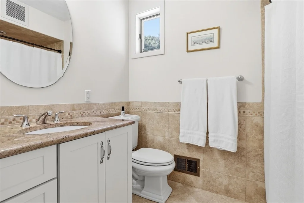 Photo of 15 Larch Road