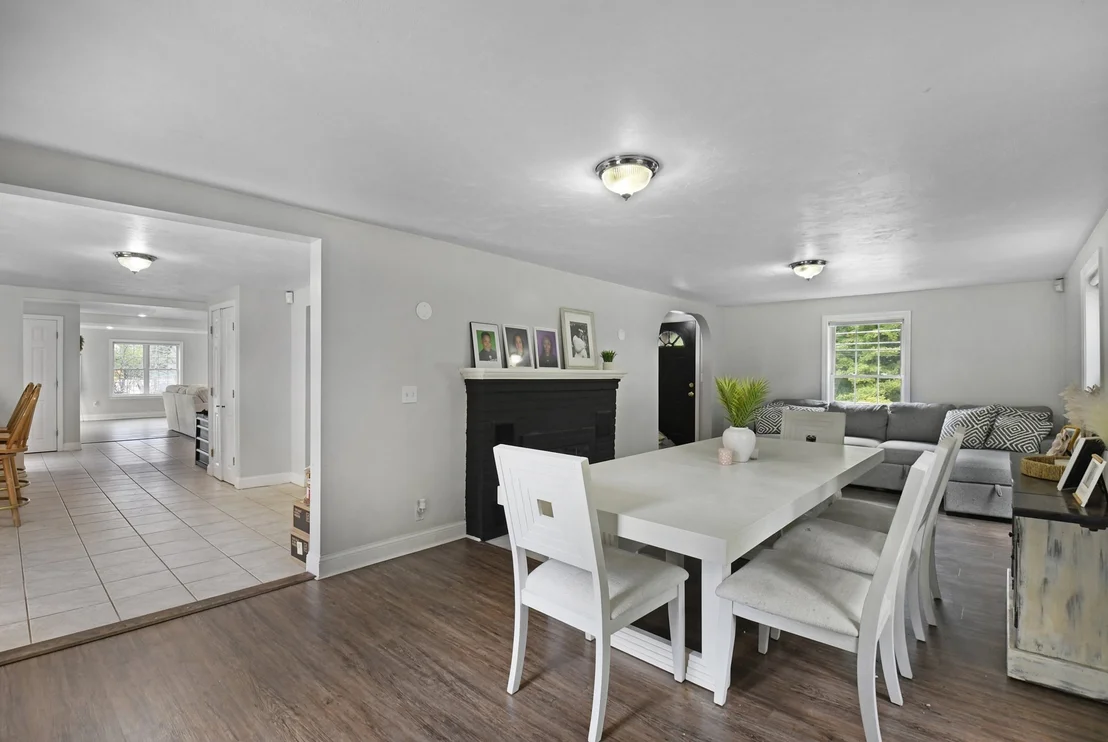 Photo of 505 South Rd