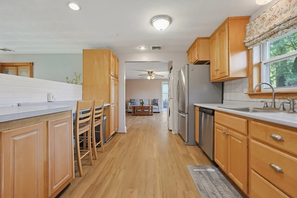 Photo of 212 Beacon St