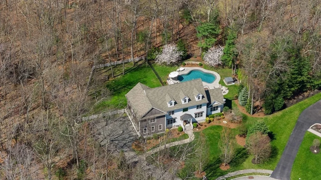 Photo of 8 Goldman Cir