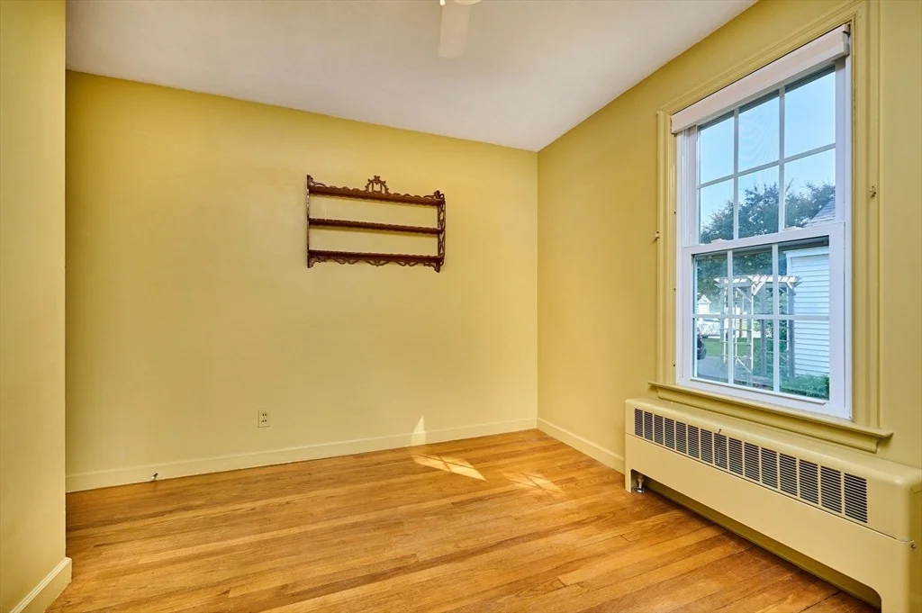 Photo of 14 Sheldon Ave