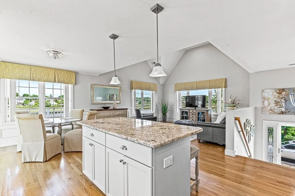 Photo of 8 Glen St.