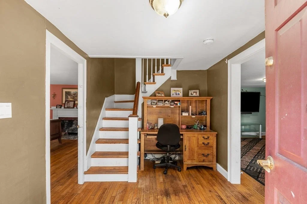 Photo of 231 West Main St