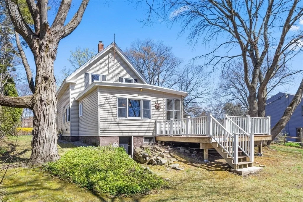 Photo of 141 Westview Rd