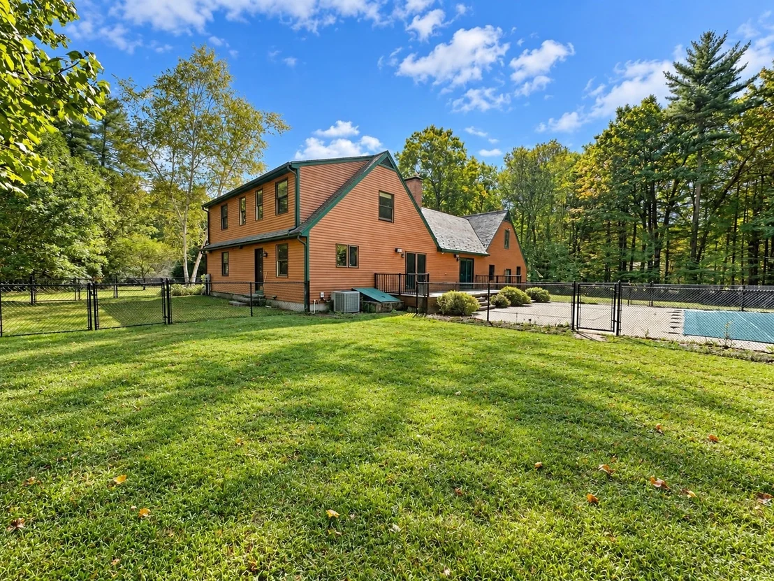 Photo of 36 Log Plain Rd
