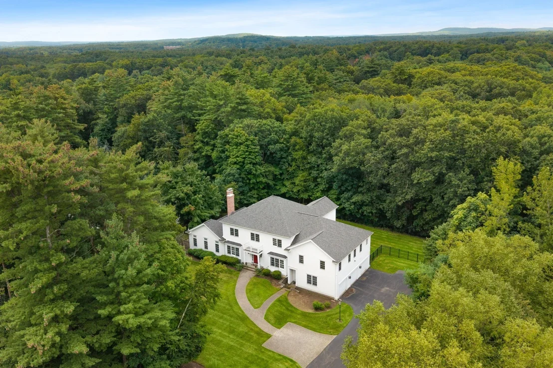 Photo of 19 Skyview Lane