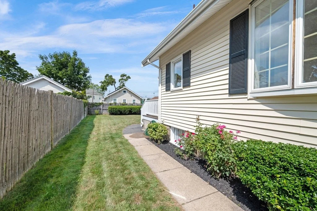 Photo of 58 Sohier Rd