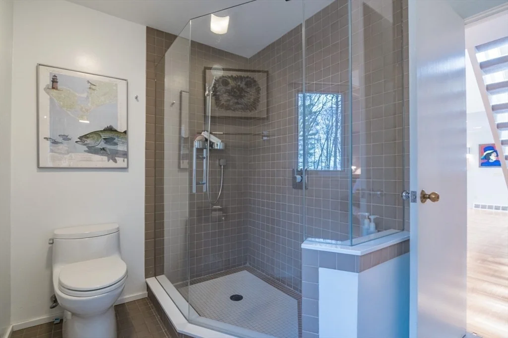 Photo of 43 Morgan Cir