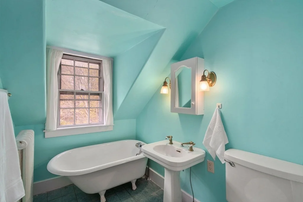 Photo of 187 Mill St