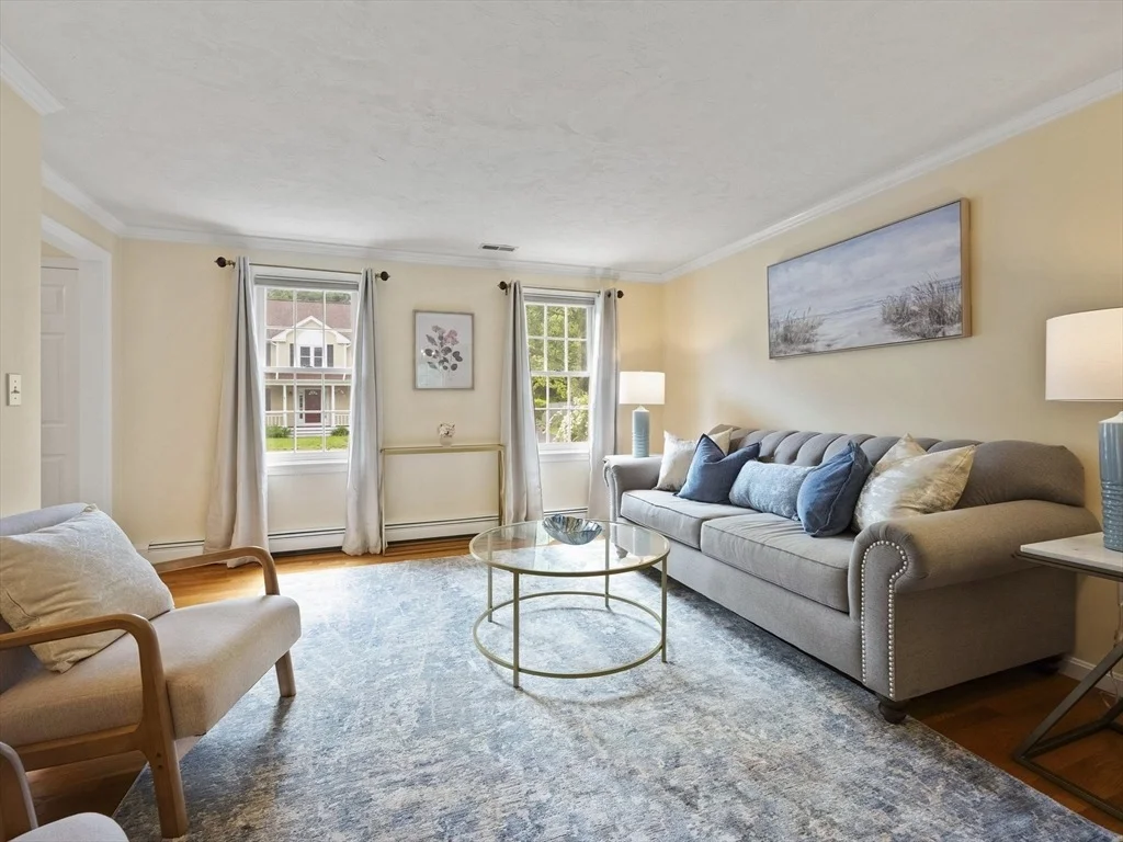 Photo of 48 Lexington Drive