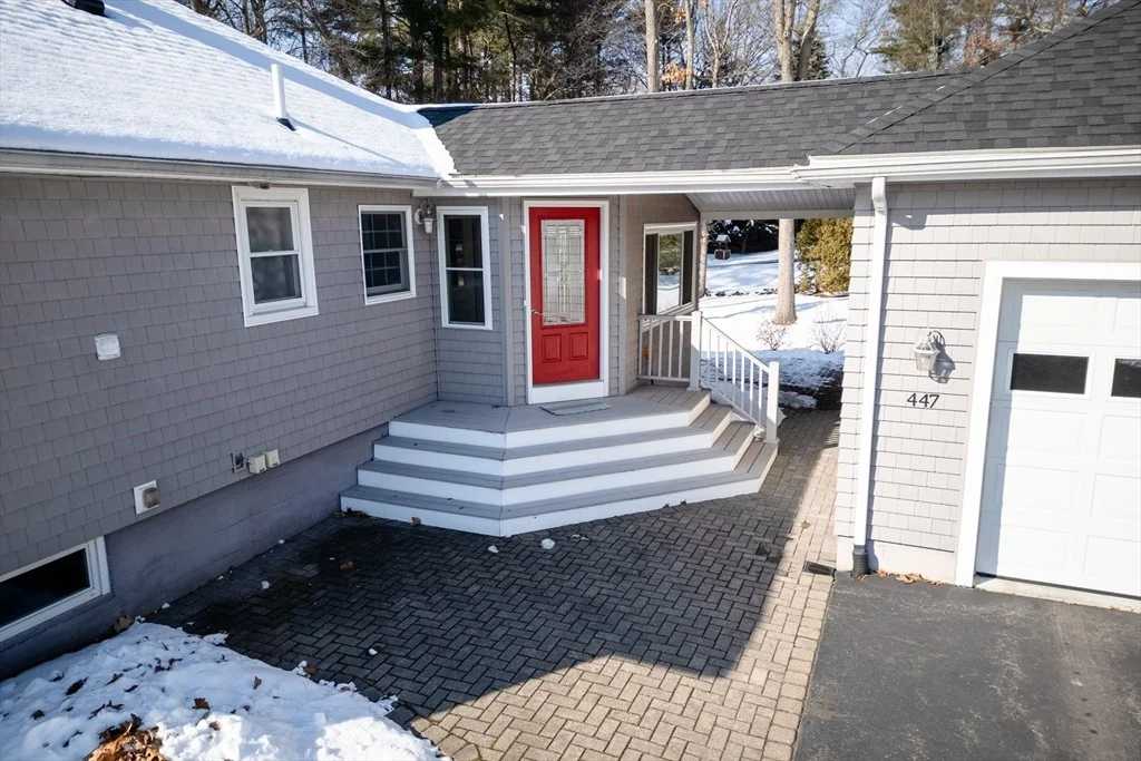 Photo of 447 Brook St.
