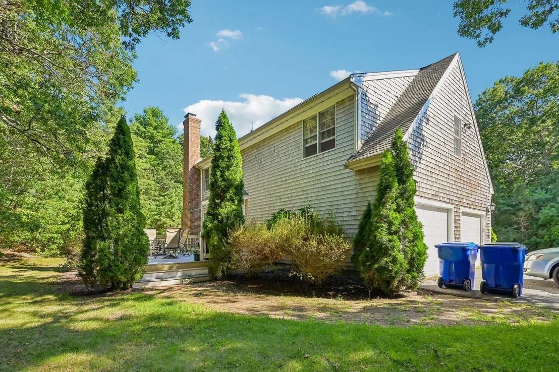 Photo of 8 Tiffany Rd