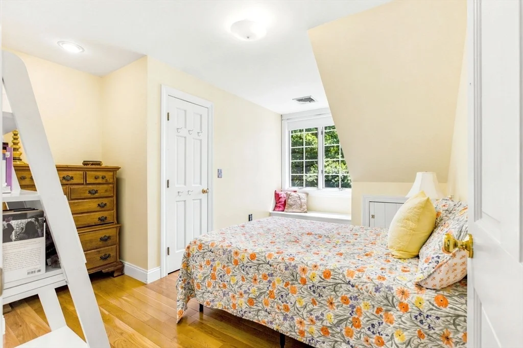 Photo of 15 Erin Way